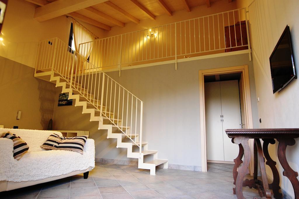 Agriturismo La Fraccina Villa Spino d'Adda Camera foto